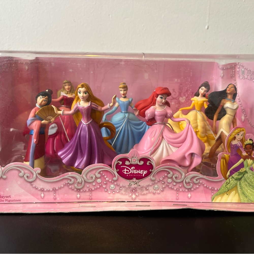 Disney Princess Doll Collection - Pink, Purple, Blue